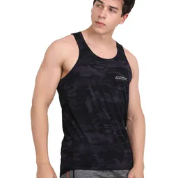 wmx Printed Men Vest image 1