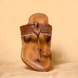 kalapuri Footwear with a Story: Men's Timeless Heritage Kolhapuri Chappals image 3
