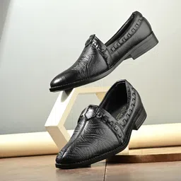 laurel fashion fever Men's Leather Mojaris | Traditional Ethnic Footwear | PU Sole | Stylish & Comfortable image 2