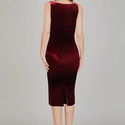 toochki Women's Maroon Velvet Solid Bodycon Western Dress | Dress for Women | A line Dress | Winter Dress | Western Dress | Latest Women Dress | Trendy Dress | Midi Dress image 5