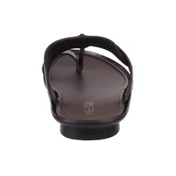 metro Men Synthetic Leather Chappal image 4