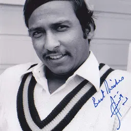 Original Autographed Photo of Indian Cricketer Syed Kirmani image 1