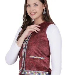 aruna kullu handloom Kullu Woolen Winter Wear Jacket for Women RED image 3