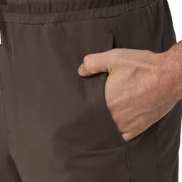 van heusen Men's Chino Shorts image 4
