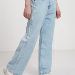 tokyo talkies Women's Flared Regular Jeans| High-Rise| Jeans Pant image 4