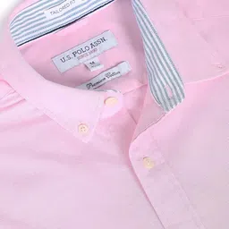 u.s. polo assn. Men's Solid Oxford Tailored Fit Button Down Casual Shirt image 3