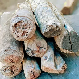 Sacristi - The Coal Depot - Natural Multi Purpose Fire Wood Logs (for Cooking, Fire Pit, Pizza ovens, Fire Place, Lohri) - Long Firewood (15 KG) image 3