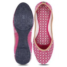 dfr Ethnic Traditional Embroidered Punjabi Juti Phulkari Jutti image 4