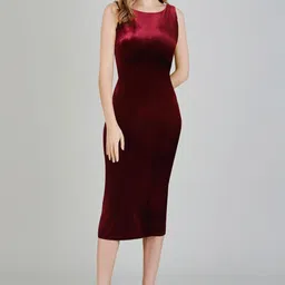 toochki Women's Maroon Velvet Solid Bodycon Western Dress | Dress for Women | A line Dress | Winter Dress | Western Dress | Latest Women Dress | Trendy Dress | Midi Dress image 2