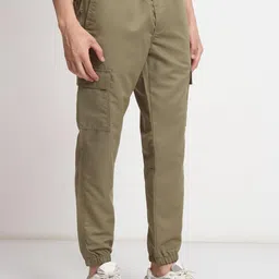 highlander Men's Regular Pants image 4