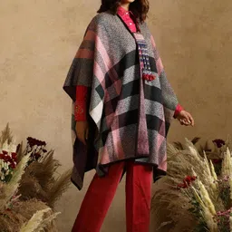 khaleej Women Lola's Diamond Patterned Cape image 2