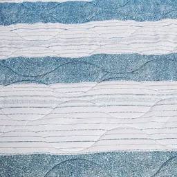 Amazon Brand - Solimo Brickline Microfibre Printed Quilt Blanket/Comforter, Single, 220 GSM, Blue, reversible image 5