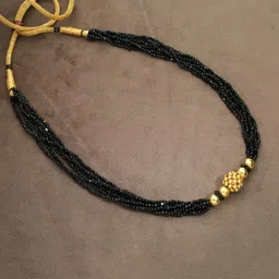 malabar gold & diamonds Gold Necklace for Women 22k | Pure Gold Traditional Maharashtrian Thushi/Tushi necklace 22kt(916) BIS Hallmark Gold for Birthday, Anniversary, Gudi Padwa & Festival Gift image 2