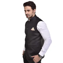 eliq Men's Solid Waistcoat (S-36, B LACK) image 3