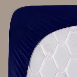 Amazon Brand - Solimo Mattress Protector, Durable, Elastic Fit, Washable (King; 78 x 72 x 10; Polyester; Navy Blue) image 5