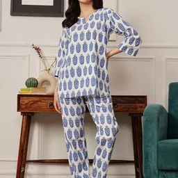clovia Women's Cotton Printed Top & Pyjama Set image 2