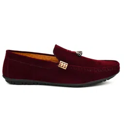chilwell Velvet Loafer Light Weight Maroon Color Loafer Shoes for Men Stylish Shoes for All Seasons. image 5