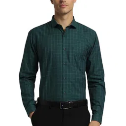 peter england Men's Solid Slim Fit Shirt image 1
