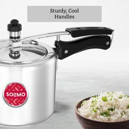 Amazon Brand - Solimo - Sleek Induction Bottom Aluminium Pressure Cooker - 3 Liter (Inner Lid), Silver image 4