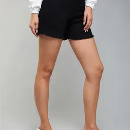 dolce crudo Women's Relaxed Fit High Rise Clean Look Regular Length Stretchable Denim Shorts image 3