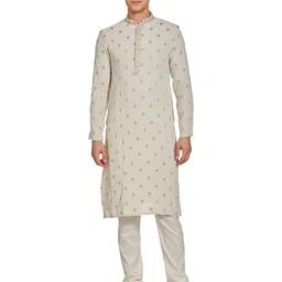 manyavar Men's Embroidered Ethnic Kurta Set (2pcs) image 1