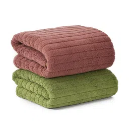 UrbanLeaf Microfiber Large Bath Towel | Quick Dry Super Absorbent - Bath Towel for Men and Women | Coral & Green Stripe | Towel for Bath, Travel, Gym, Beach, Pool, and Yoga (70 X 140 CMs) image 1