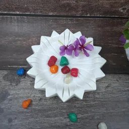 KRAFT CLOUDS Marble Urli for Decoration | Stone Lotus Bowl (Plate) for Puja Flowers, Fruits, T-Light Candle Decoration | Small Size 6 Inch image 1