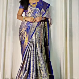 sgf11 Women's Kanjivaram Pure Soft Silk Handloom Saree Pure Golden Zari With Blouse Piece image 2