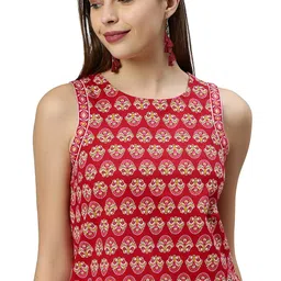 janasya Women's Pure Cotton Floral Printed Top image 2