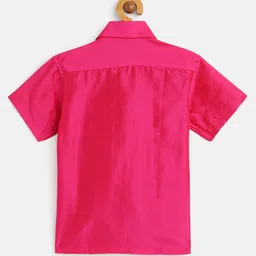 THANGAMAGAN Half Sleeves Solid Shirt - Pink image 3
