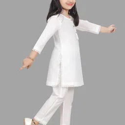Pehanaava Girls Regular Kurta with Trousers image 4