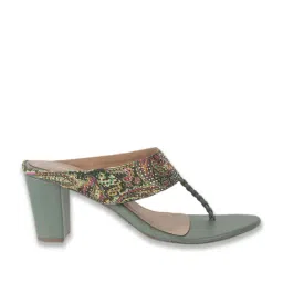 Mochi Women Green T-Strap Sandals image 2