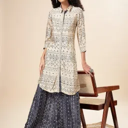 Marigold Lane Beige Printed Tunic image 5