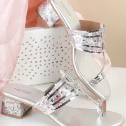 Metro Women's Silver Toe Ring Sandals-picture-25