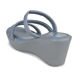Rocia by Regal Women's Blue Casual Wedges image 5