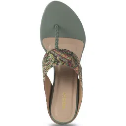 Mochi Women Green T-Strap Sandals image 3