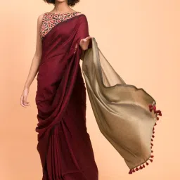 Suta Maroon Plain Saree Without Blouse image 4