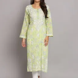 PARAMOUNT CHIKAN Green Cotton Lucknowi Chikankari Straight Kurta-image-86