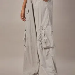 Club York Grey Nylon Solid Mid Rise Trousers image 3