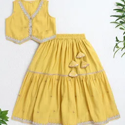 The Magic Wand Woven Sleeveless Floral Embroidered & Gota Lace Embellished Lehenga Choli Set - Mustard-picture-35
