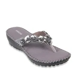 Mochi Women's Gun Metal Thong Wedges-image-99