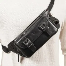 Hidesign Black PISCO 01 Textutred Small Leather Cross Body Bag-picture-28