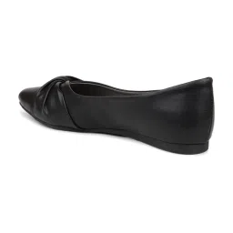 Inc.5 Women's Black Flat Ballets image 5