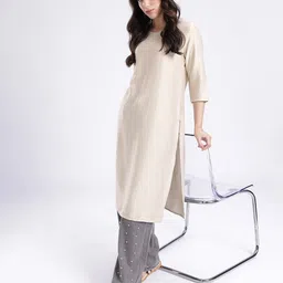 Anouk Rustic Round Neck Straight Kurta image 2