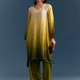 KALKI Fashion Bandhani Printed Ombre Satin Tunic & Trousers Co-Ord Set With Moti Work-picture-52