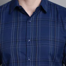 Jainish Blue Cotton Regular Fit Checks Shirt image 5