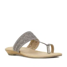 Bata Women's DEBRA TR NEW E 24 Grey Toe Ring Sandals-picture-37