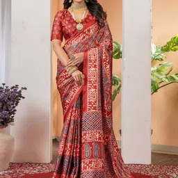 KALINI Floral Poly Crepe Block Print Saree-picture-10