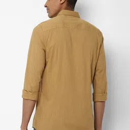 Allen Solly Men Khaki Regular Fit Solid Casual Shirt image 4