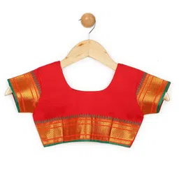 Little Ginnie Kanjivaram Zari Border Detailed Saree With Half Sleeves Blouse - Red image 5